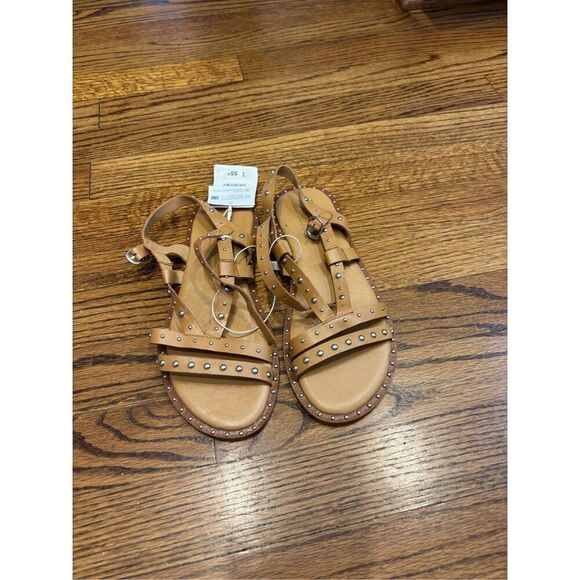 NWT ZARA studded leather sandals - Picture 7 of 7